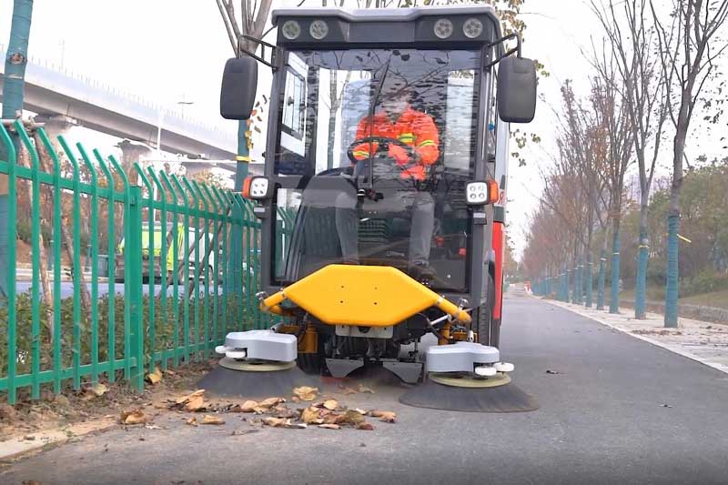 馬路掃地機